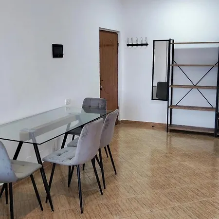 Budapest Apartment *